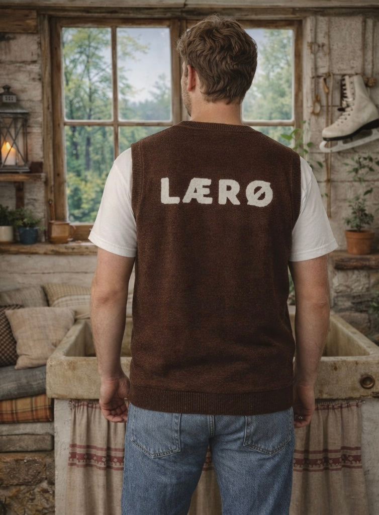 Knit V-neck vest ÆØ